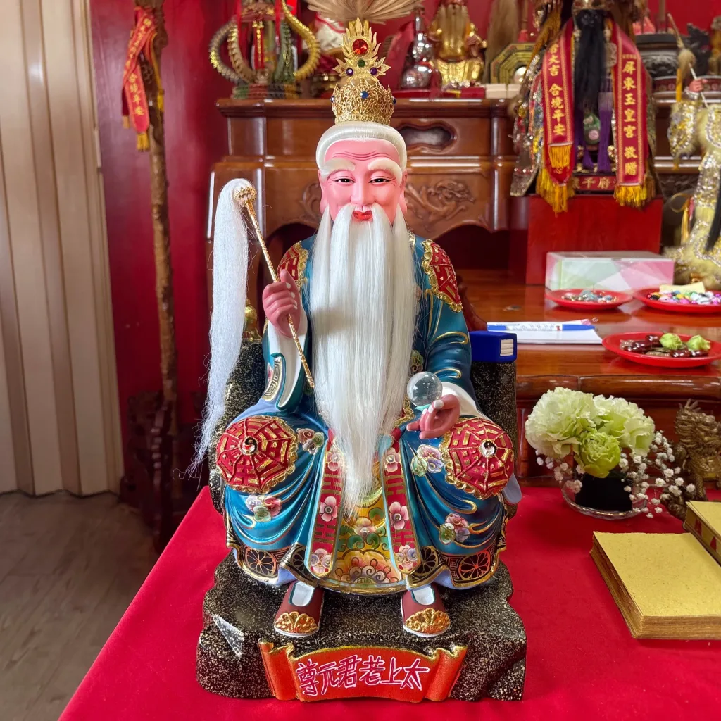 太上老君_主祀神尊_桃園平鎮靜寧宮